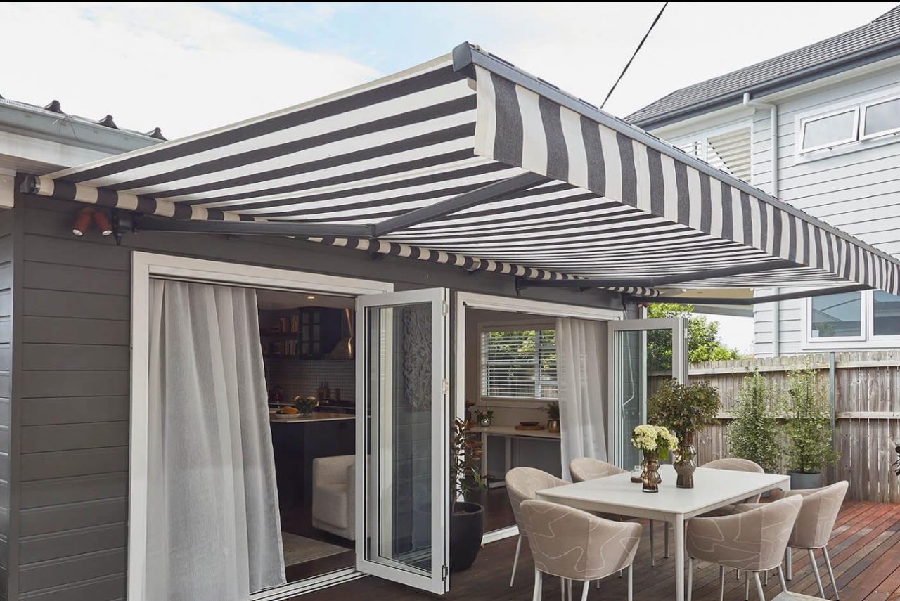 Folder Arm Awnings